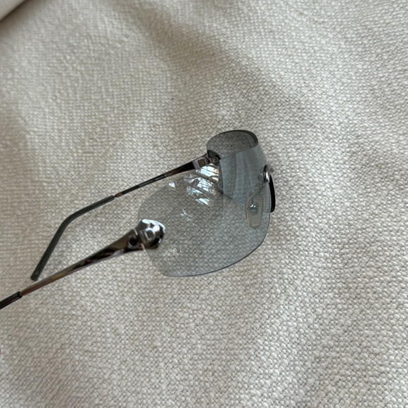 DIOR - Picture 2 of 4